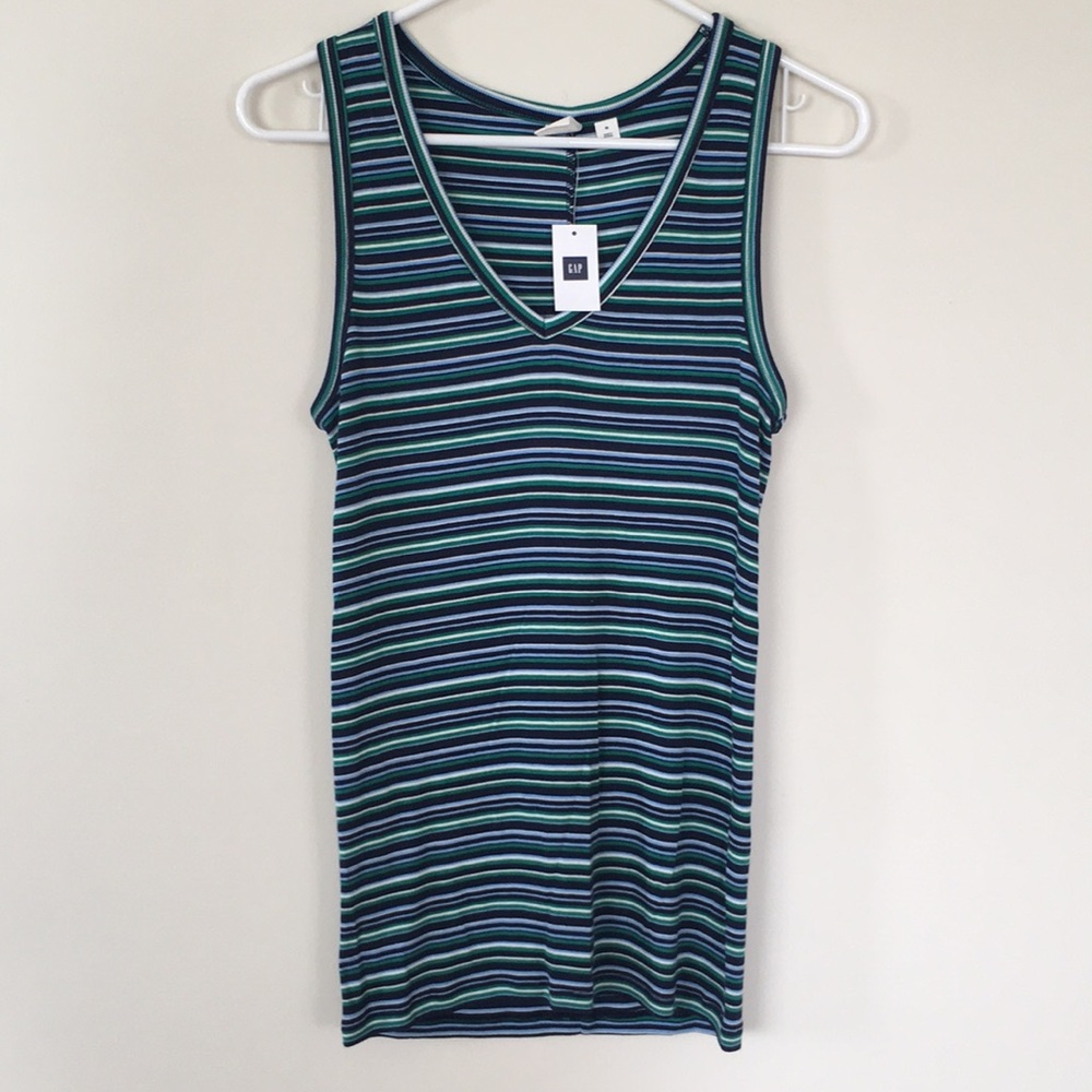 Gap tank top